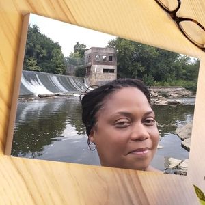 Meet your Posher, Crystal